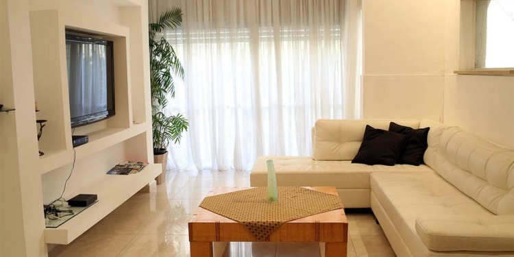 2-bedroom Tel Aviv with kitchen for 6 persons